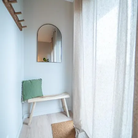 Le Nid, Superbe D'hotes